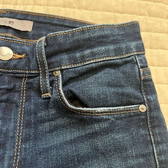 Joe’s High Rise Crop Bootcut Raw Hem Jeans - Picture 9 of 12